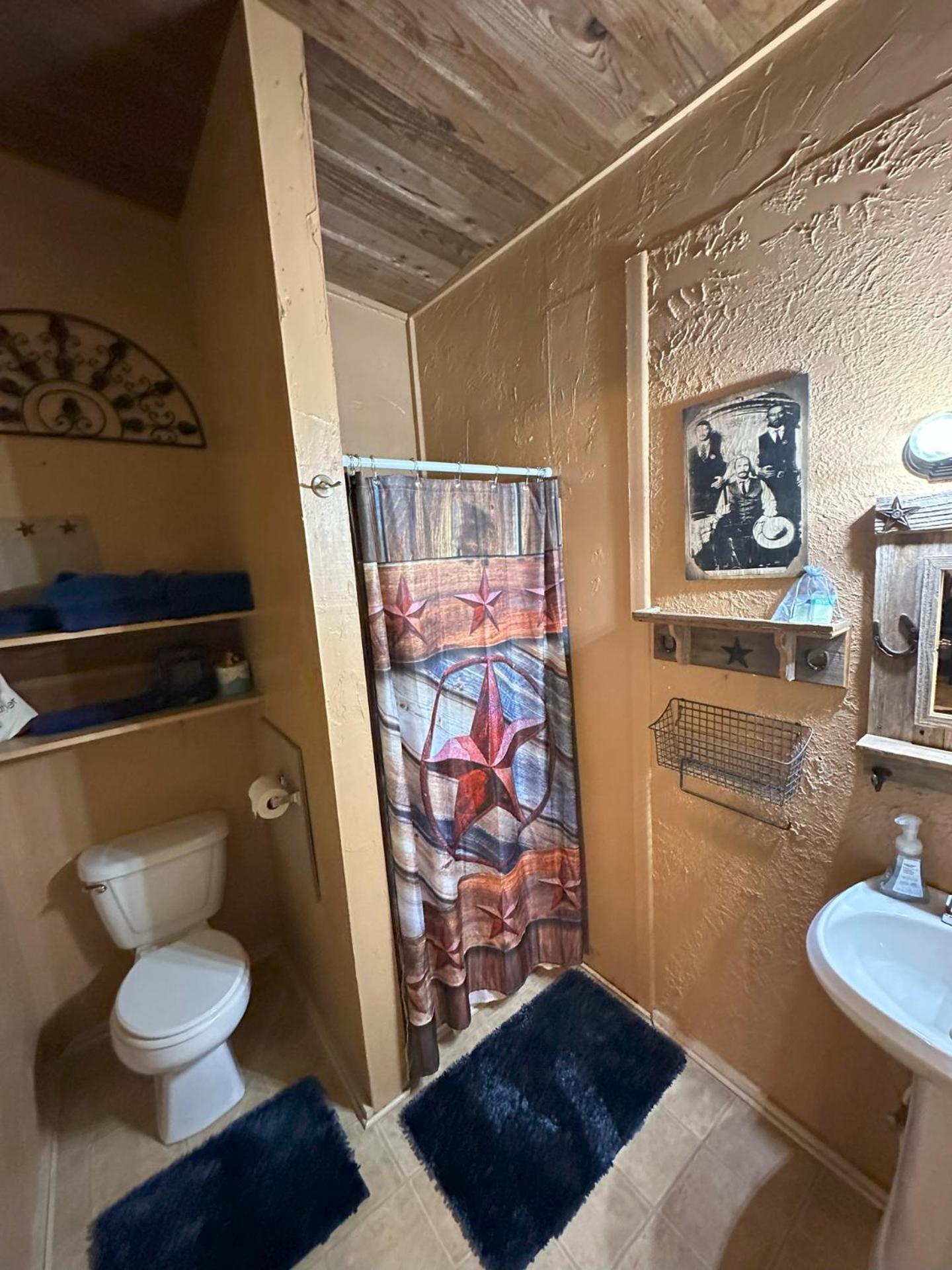 Acorn Hideaways Canton Rustic Old West Frontier Suite Buitenkant foto
